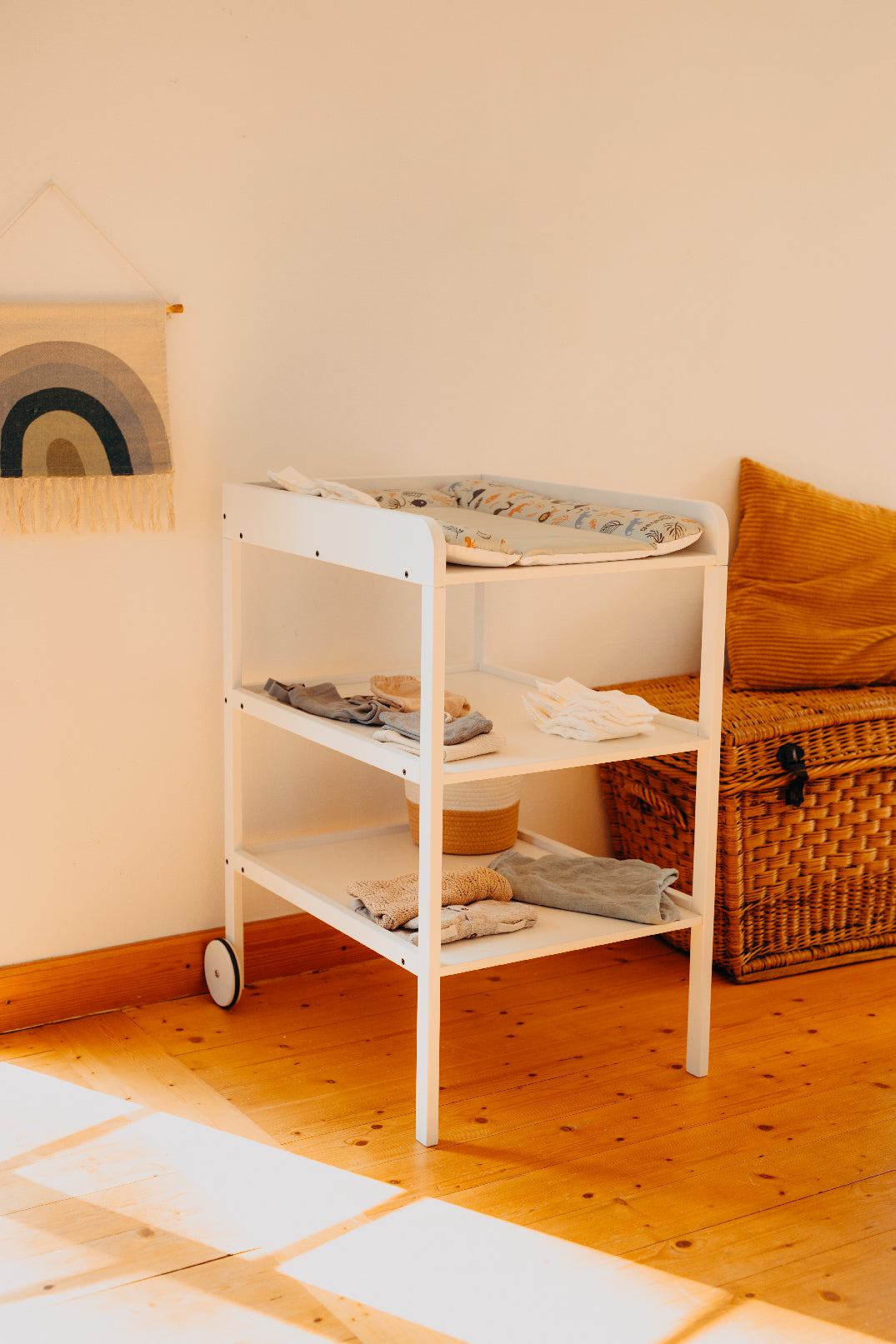 Geuther Clarissa Changing Table